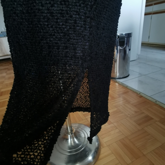 Long skirt - Picture 2 of 3